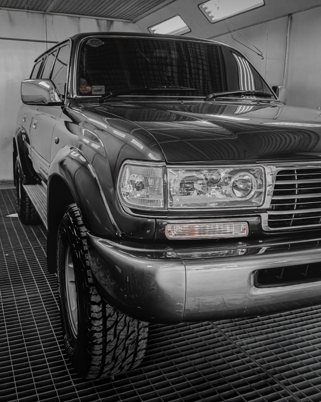 Evaluasi kelengkapan komponen sebelum restorasi mobil tua