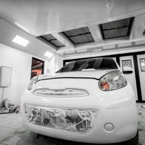 Pengecatan Mobil per Panel (Spot Painting)