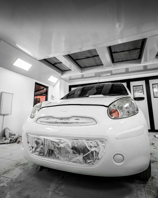 Pengecatan Mobil per Panel (Spot Painting)